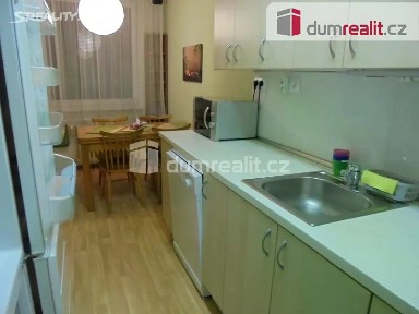 Pronájem bytu 3+1 73 m² Neustupného, Praha - Stodůlky