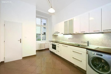 Praha, Praha 5, Smíchov, Kroftova, 9