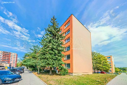 Prodej bytu 3+1 56 m² Polská, Kladno - Kročehlavy