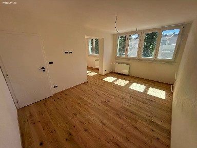 Prodej bytu 2+kk 56 m² Hašplířská, Kutná Hora - Hlouška