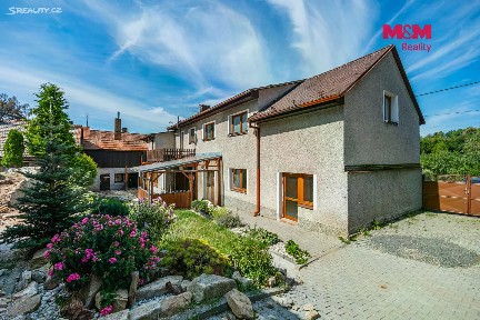 Prodej rodinného domu 235 m², pozemek 3066 m² Přeštěnice - Týnice