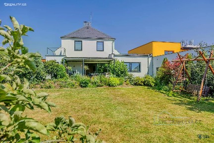 Prodej rodinného domu 320 m², pozemek 914 m² Hlavní, Opava - Kylešovice