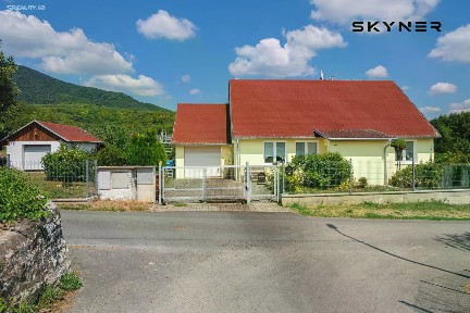 Prodej rodinného domu 147 m², pozemek 2003 m² Školní, Žitenice