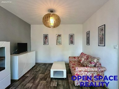 Pronájem bytu 1+1 35 m² Větrná, České Budějovice - České Budějovice 2