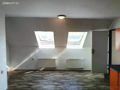 Prodej rodinného domu 340 m², pozemek 2000 m² Na Kopci, Velké Poříčí