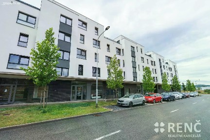 Pronájem bytu 1+kk 32 m² Záhoří, Kuřim