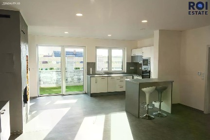 Pronájem bytu 2+kk 92 m² Lipová, Otnice