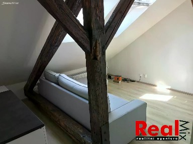 Pronájem bytu 1+kk 31 m² Francouzská, Brno - Zábrdovice