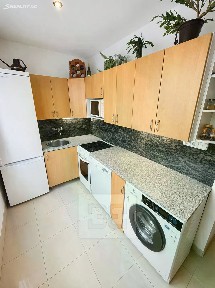 Prodej bytu 4+1 85 m² Zárubova, Praha - Kamýk