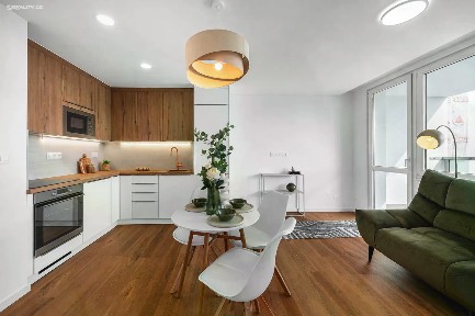 Prodej bytu 4+kk 77 m² Zelenohorská, Praha - Bohnice