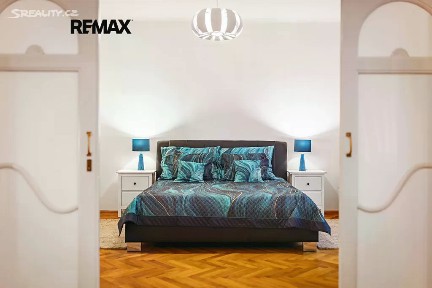 Prodej bytu 4+1 133 m² Zoubkova, Praha - Smíchov