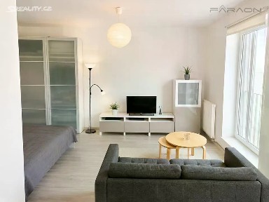 Prodej bytu 1+kk 38 m² Pískařská, Praha - Modřany