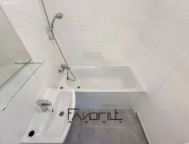 Prodej bytu 2+1 56 m² Výškovická, Ostrava - Zábřeh