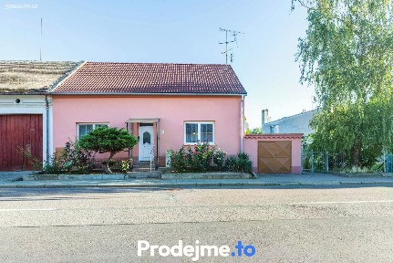 Prodej rodinného domu 104 m², pozemek 700 m² Znojemská, Hrušovany nad Jevišovkou