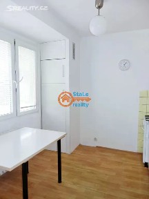 Pronájem bytu 1+1 40 m² kpt. Nálepky, Pardubice - Zelené Předměstí