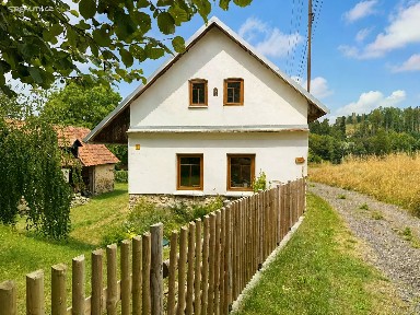 Prodej rodinného domu 75 m², pozemek 3420 m² Koberovice - Lohenice