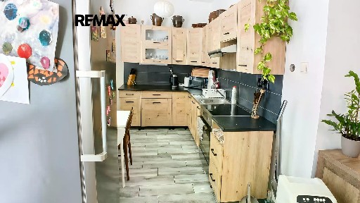 Prodej bytu 3+1 310 m² Oplocany