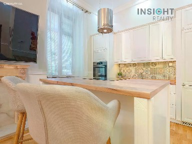 Prodej bytu 2+kk 50 m² Štěchovice, Kroměříž