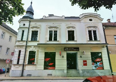 Riegrovo náměstí, Semily