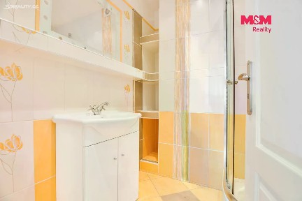 Prodej bytu 3+1 60 m² Kamenná, Chomutov