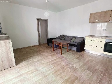 Pronájem bytu 2+kk 52 m² Masarykovo náměstí, Valašské Klobouky