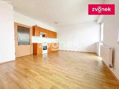Pronájem bytu 1+kk 32 m² Voženílkova, Zlín