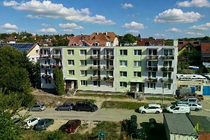 Prodej bytu 3+kk 55 m² Sídliště 17. dubna, Klobouky u Brna