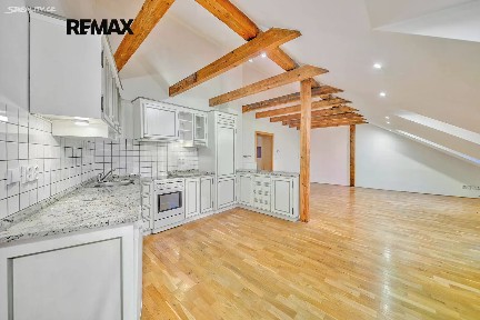 Pronájem bytu 2+kk 99 m² Riegrovo náměstí, Poděbrady - Poděbrady III