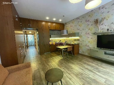 Pronájem bytu 1+kk 52 m² Jana Masaryka, Praha - Vinohrady