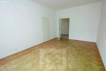 Pronájem bytu 2+1 40 m² Vinařská, Praha - Holešovice