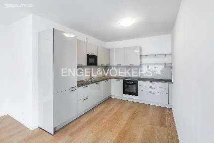 Pronájem bytu 2+kk 56 m²