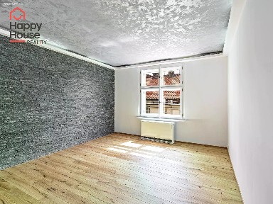 Pronájem bytu 2+1 64 m² Ladova, Praha - Nové Město