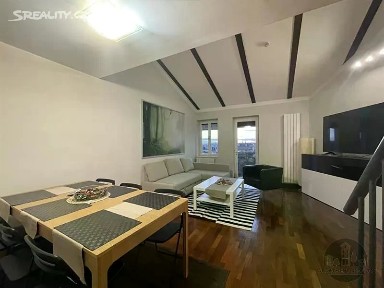 Pronájem bytu 2+kk 57 m² Slavíkova, Praha - Vinohrady