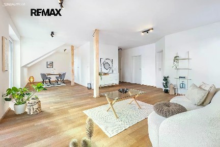 Prodej bytu 4+kk 128 m² K Pískovně, Husinec - Řež