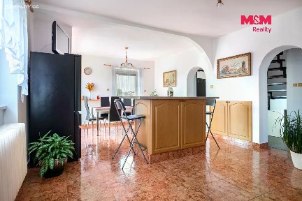 Prodej rodinného domu 367 m², pozemek 794 m² Spojovací, Radomyšl