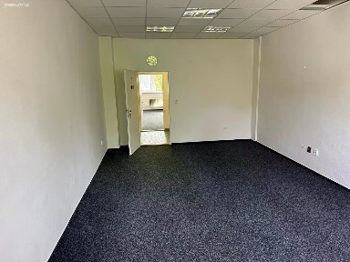 Pronájem kanceláře 370 m² U zásobní zahrady, Praha - Žižkov