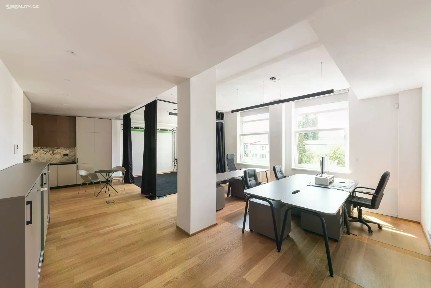Pronájem kanceláře 62 m² Ukrajinská, Praha - Vršovice