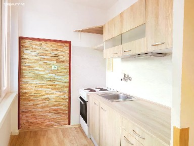 Prodej bytu 1+kk 36 m² Lidická, Pardubice - Polabiny