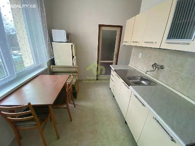 Pronájem bytu 2+1 60 m² Holoubkov