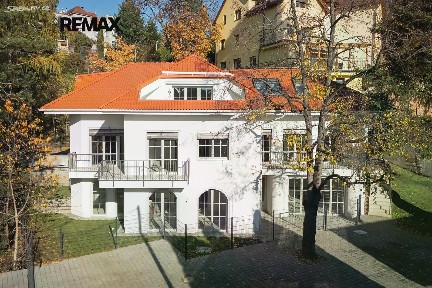 Prodej vily 462 m², pozemek 984 m² Před Skalkami I, Praha - Záběhlice