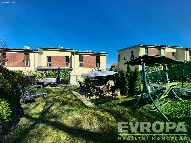 Prodej rodinného domu 96 m², pozemek 130 m² Na Krupičárně, Praha - Radotín