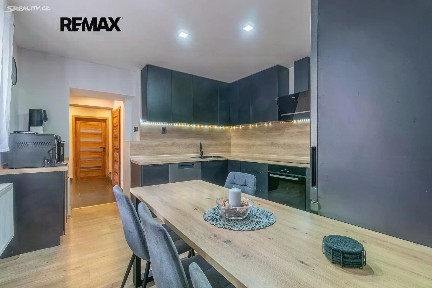 Prodej rodinného domu 124 m², pozemek 450 m² Ke Stupicím, Praha - Královice