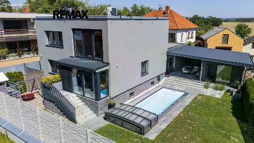 Prodej rodinného domu 170 m², pozemek 603 m² Račiněves