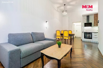Prodej bytu 2+kk 50 m² Náměstí, Horní Planá