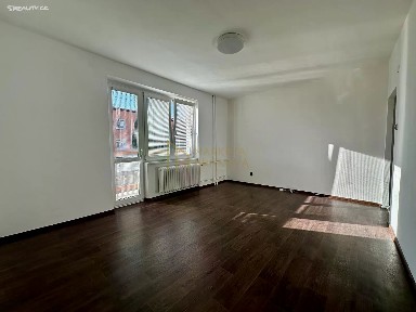 Pronájem bytu 3+1 69 m² Pod Lipami, Nový Jičín