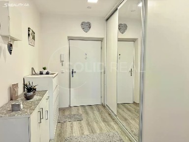 Pronájem bytu 2+kk 38 m² Hustopeče