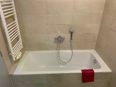 Pronájem bytu 1+kk 30 m² Vranovská, Brno