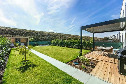 Prodej rodinného domu 119 m², pozemek 320 m² Emy Destinové, Jinočany