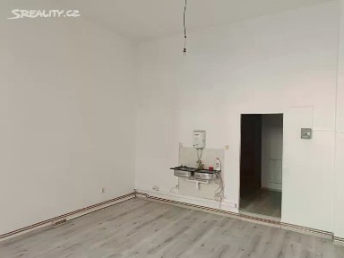 Pronájem obchodního prostoru 25 m² Milady Horákové, Brno