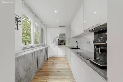 Prodej bytu 4+1 79 m² Václava Jiřikovského, Ostrava - Dubina